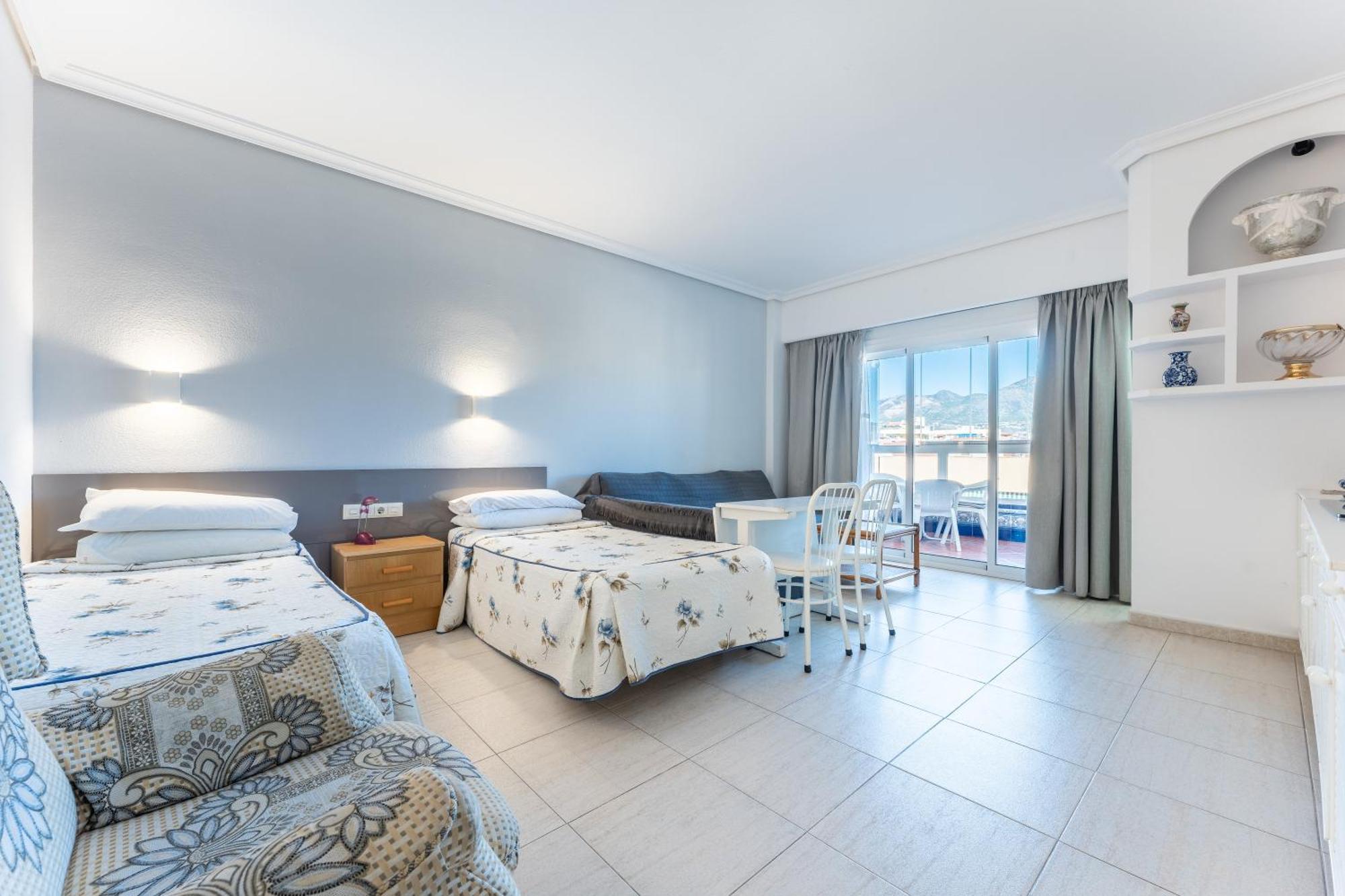 Pyr Studio Apt Partial Seaview Фуeнхирола Екстериор снимка